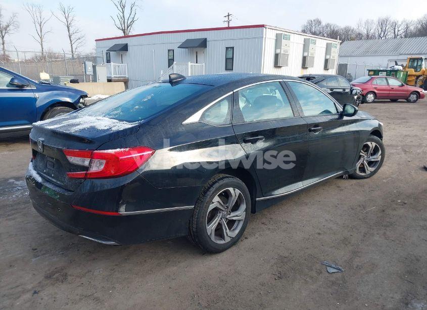 Photo 4 of 2018 Honda Accord EX (VIN 1HGCV1F46JA225521)