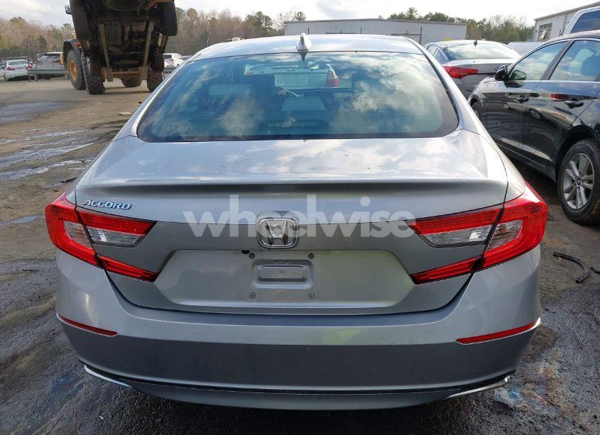 Photo 16 of 2018 Honda Accord EX (VIN 1HGCV1F46JA253531)