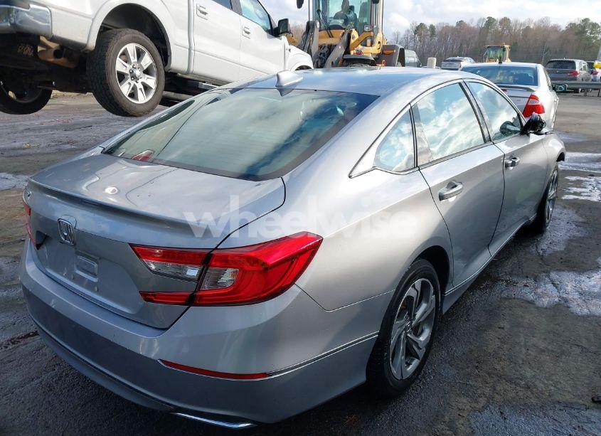 Photo 4 of 2018 Honda Accord EX (VIN 1HGCV1F46JA253531)
