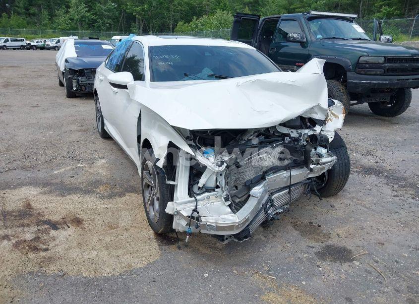 Photo 11 of 2018 Honda Accord EX (VIN 1HGCV1F46JA257496)