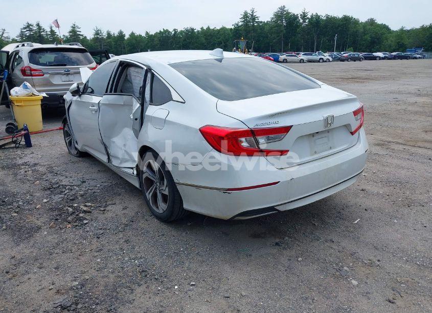 Photo 3 of 2018 Honda Accord EX (VIN 1HGCV1F46JA257496)