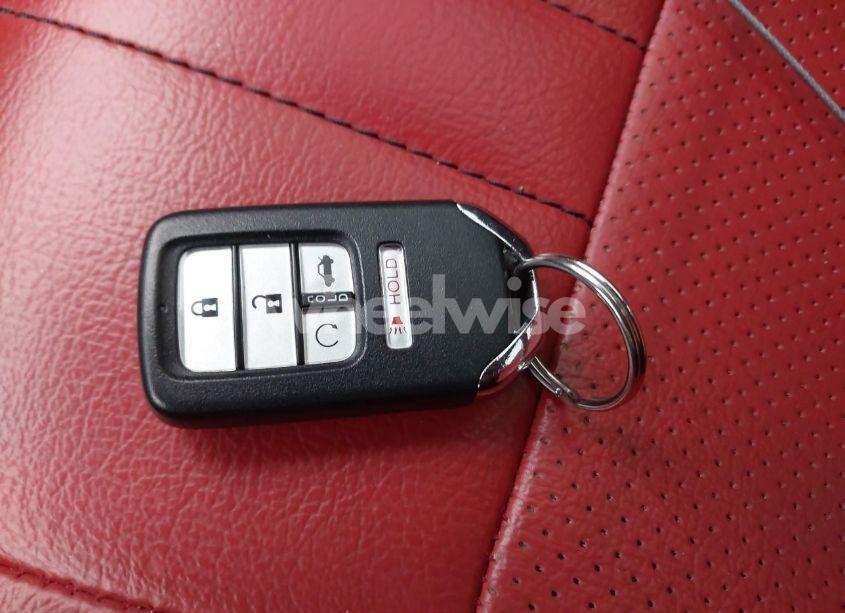 Photo 11 of 2019 Honda Accord EX (VIN 1HGCV1F46KA086704)