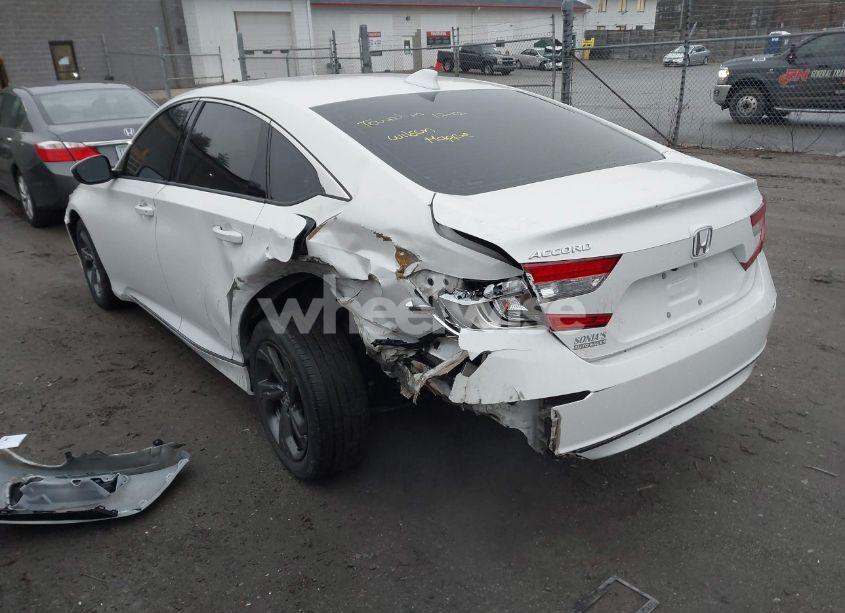 Photo 3 of 2019 Honda Accord EX (VIN 1HGCV1F46KA086704)