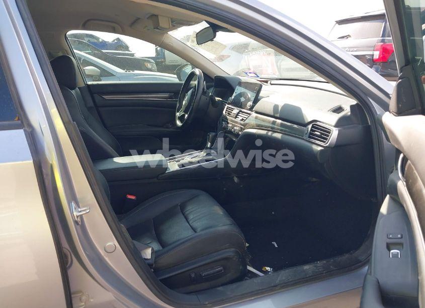 Photo 5 of 2021 Honda Accord SPORT SPECIAL EDITION (VIN 1HGCV1F46MA055858)