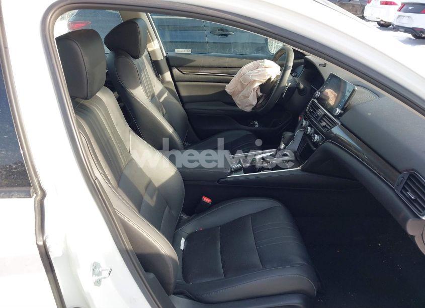 Photo 5 of 2021 Honda Accord SPORT SPECIAL EDITION (VIN 1HGCV1F46MA108039)