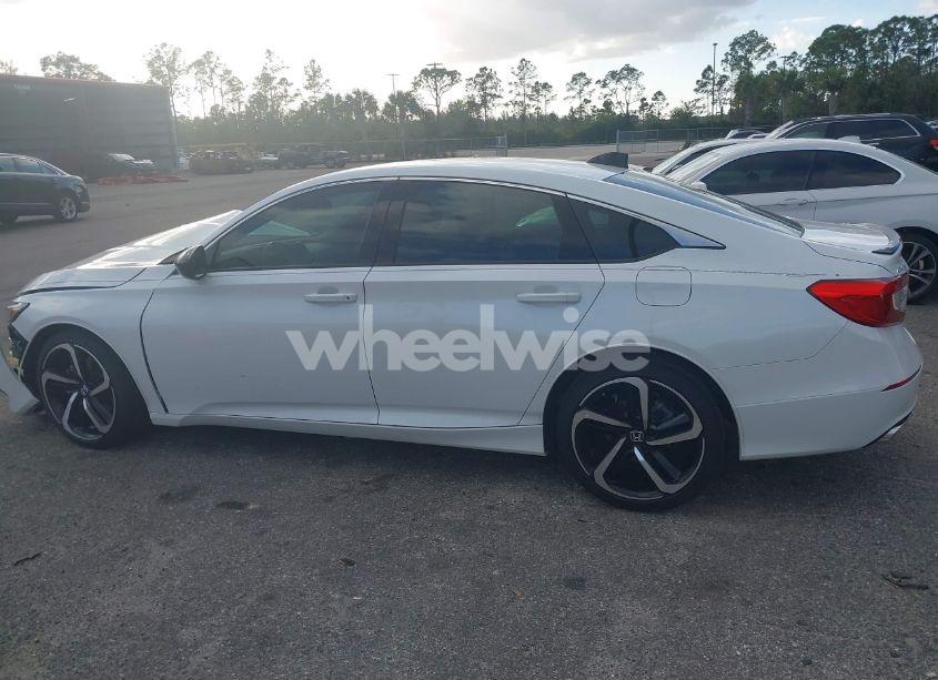 Photo 14 of 2022 Honda Accord SPORT SE (VIN 1HGCV1F46NA047079)