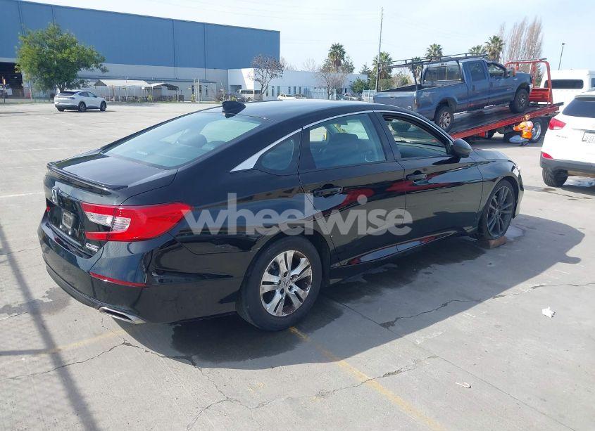 Photo 4 of 2022 Honda Accord SPORT SE (VIN 1HGCV1F46NA099733)
