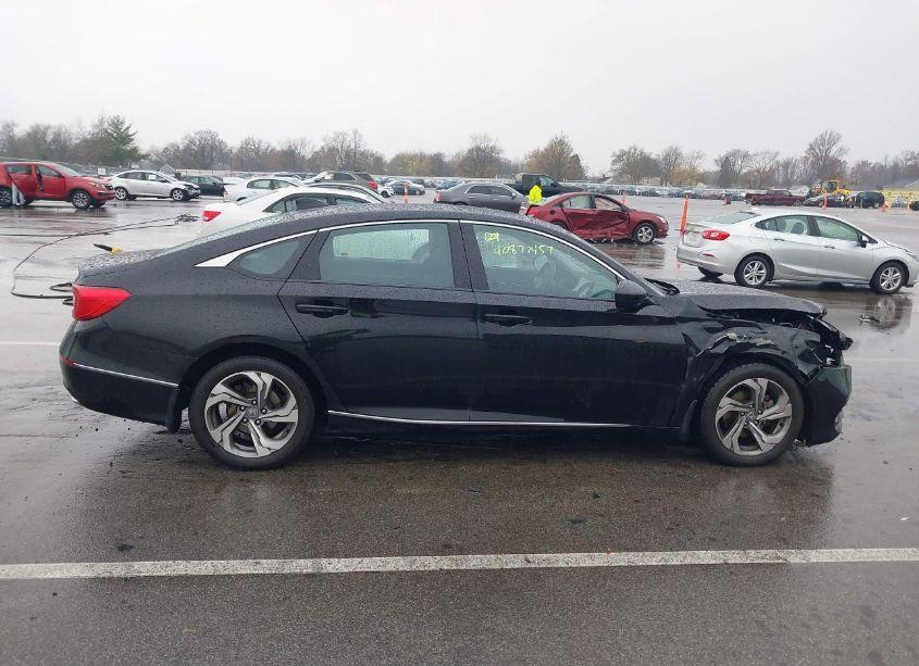 Photo 14 of 2018 Honda Accord EX (VIN 1HGCV1F47JA049417)