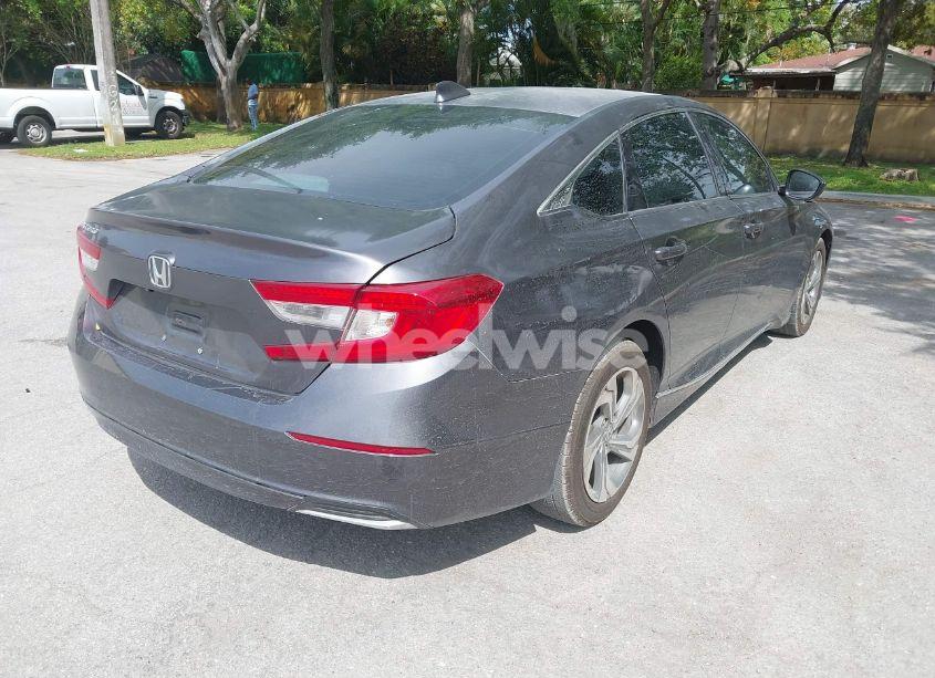 Photo 4 of 2018 Honda Accord EX (VIN 1HGCV1F47JA083910)