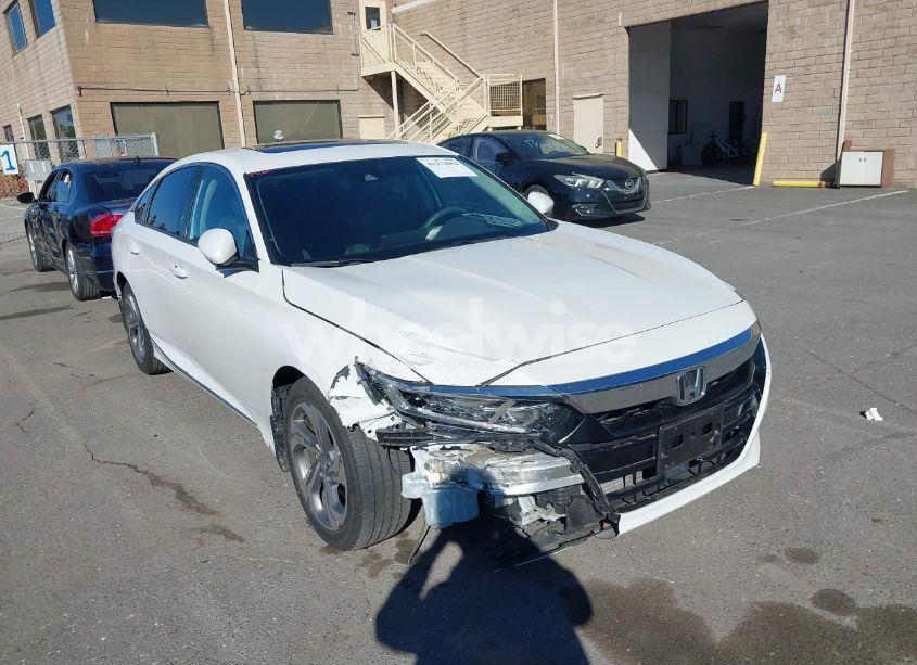 Photo 6 of 2018 Honda Accord EX (VIN 1HGCV1F47JA086984)