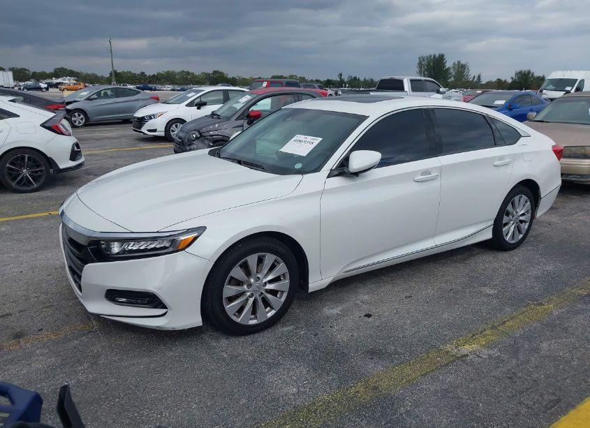 Photo 2 of 2018 Honda Accord EX (VIN 1HGCV1F47JA096382)