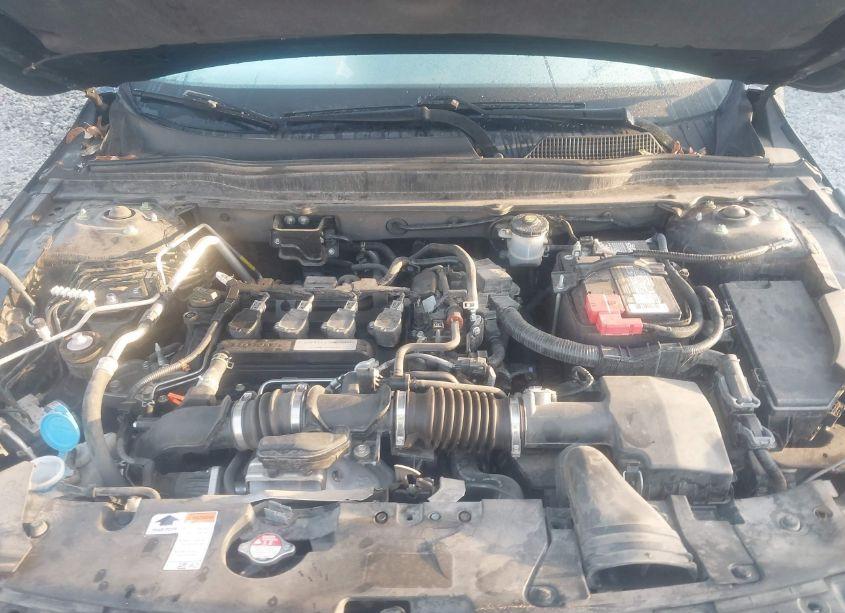 Photo 10 of 2018 Honda Accord EX (VIN 1HGCV1F47JA199947)