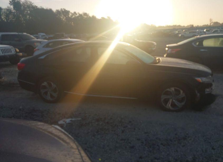 Photo 13 of 2018 Honda Accord EX (VIN 1HGCV1F47JA199947)