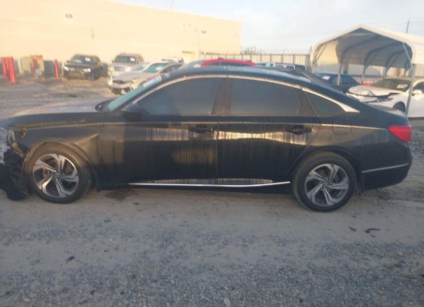 Photo 14 of 2018 Honda Accord EX (VIN 1HGCV1F47JA199947)