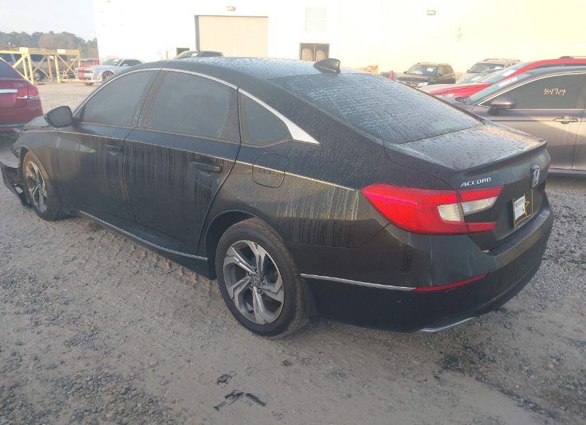 Photo 3 of 2018 Honda Accord EX (VIN 1HGCV1F47JA199947)