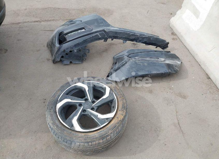 Photo 12 of 2019 Honda Accord EX (VIN 1HGCV1F47KA022770)