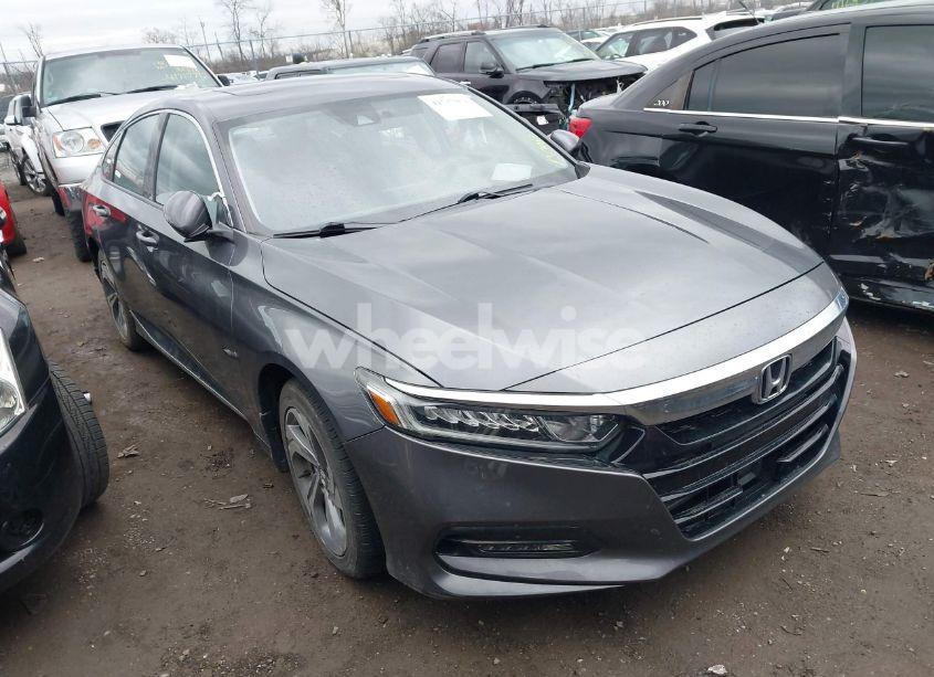 2019 Honda Accord EX (VIN 1HGCV1F47KA078577) main photo