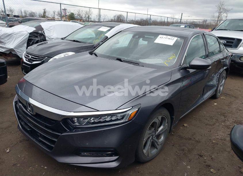 Photo 2 of 2019 Honda Accord EX (VIN 1HGCV1F47KA078577)