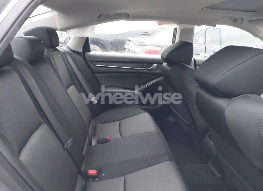 Photo 8 of 2019 Honda Accord EX (VIN 1HGCV1F47KA078577)