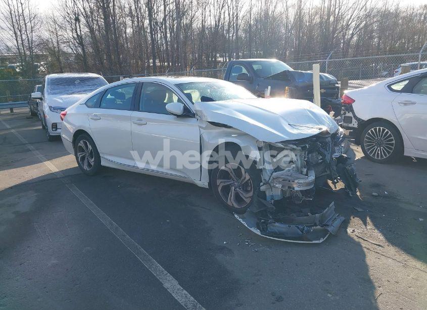 2019 Honda Accord EX (VIN 1HGCV1F47KA086713) main photo
