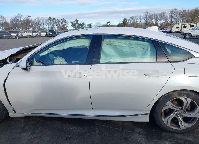 Photo 14 of 2019 Honda Accord EX (VIN 1HGCV1F47KA086713)