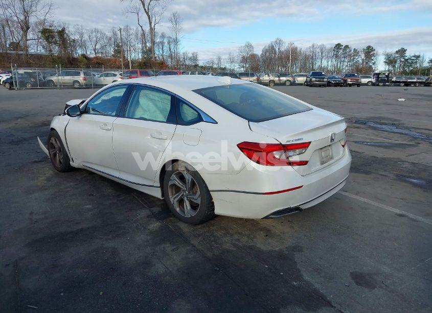 Photo 3 of 2019 Honda Accord EX (VIN 1HGCV1F47KA086713)