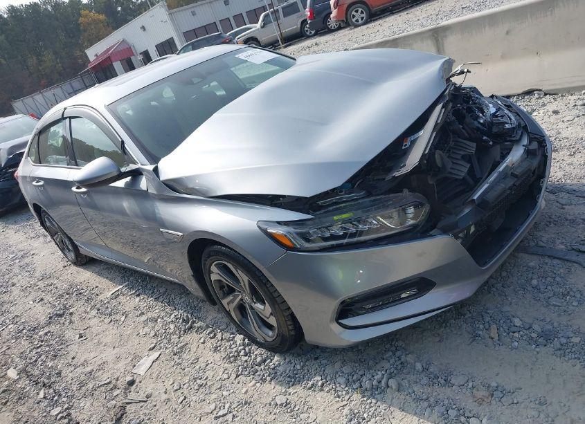 2019 Honda Accord EX (VIN 1HGCV1F47KA105986) main photo