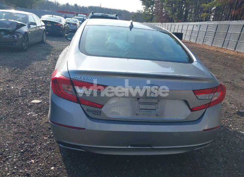 Photo 16 of 2019 Honda Accord EX (VIN 1HGCV1F47KA112789)