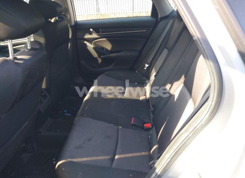 Photo 8 of 2019 Honda Accord EX (VIN 1HGCV1F47KA112789)