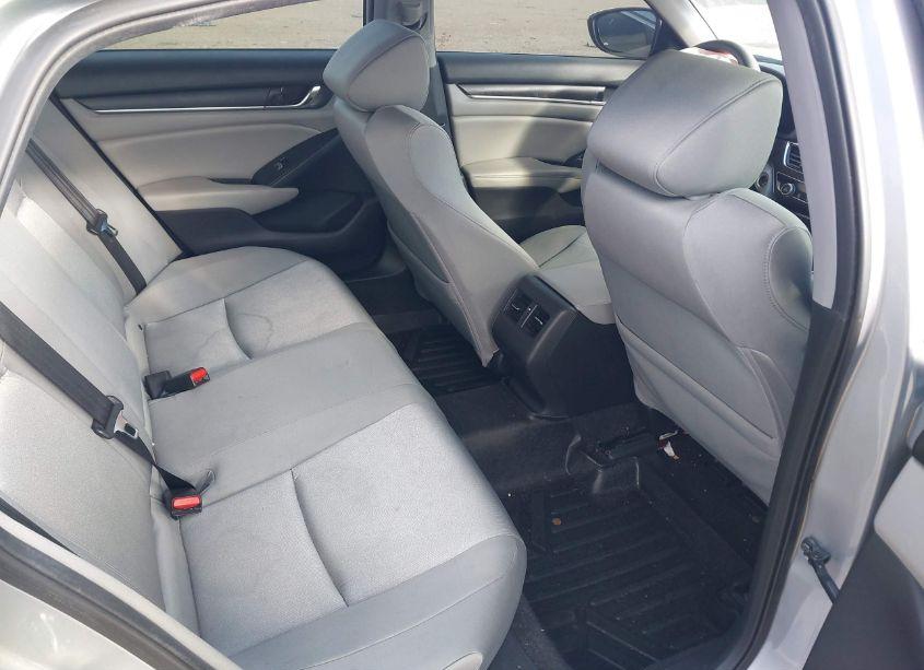 Photo 8 of 2019 Honda Accord EX (VIN 1HGCV1F47KA149051)