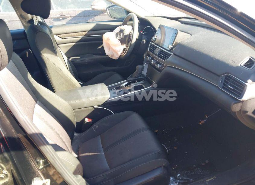 Photo 5 of 2020 Honda Accord EX (VIN 1HGCV1F47LA016114)