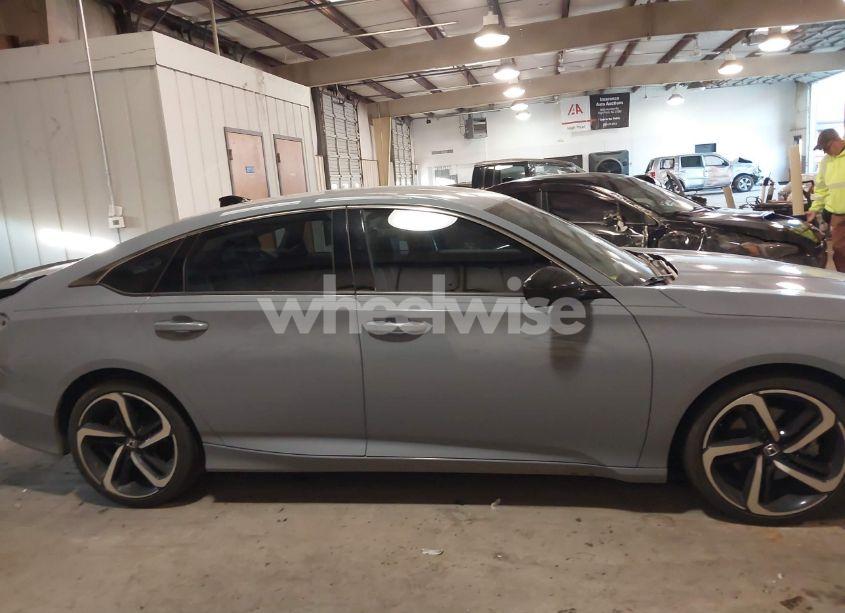 Photo 14 of 2022 Honda Accord SPORT SE (VIN 1HGCV1F47NA028038)