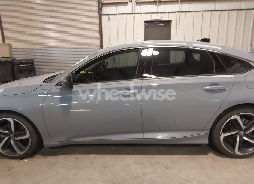 Photo 15 of 2022 Honda Accord SPORT SE (VIN 1HGCV1F47NA028038)