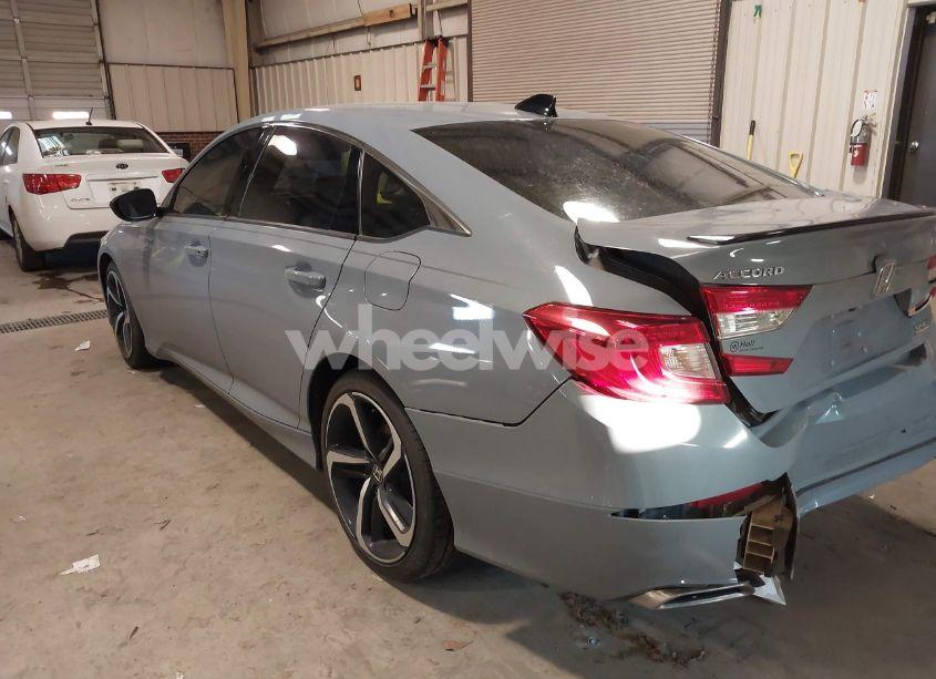 Photo 3 of 2022 Honda Accord SPORT SE (VIN 1HGCV1F47NA028038)