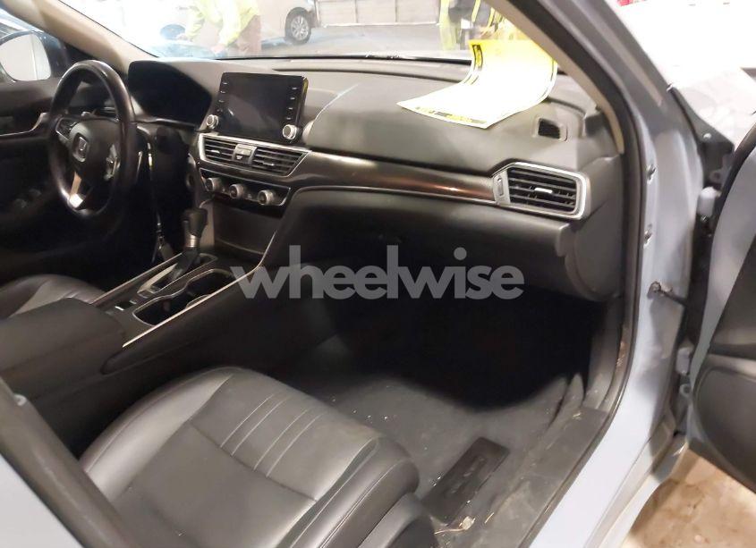 Photo 5 of 2022 Honda Accord SPORT SE (VIN 1HGCV1F47NA028038)