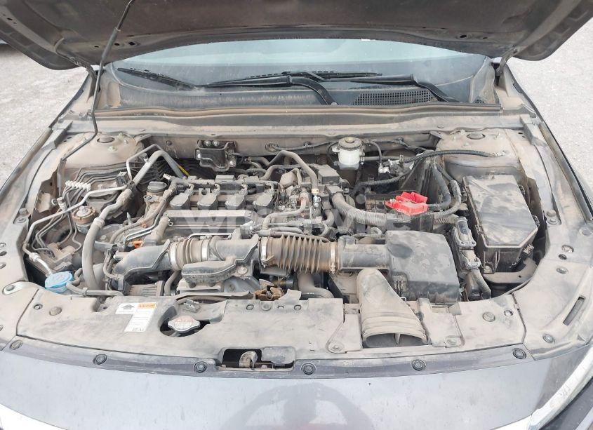 Photo 10 of 2018 Honda Accord EX (VIN 1HGCV1F48JA006852)