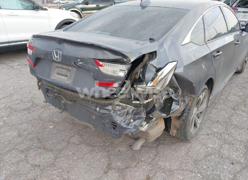 Photo 6 of 2018 Honda Accord EX (VIN 1HGCV1F48JA006852)