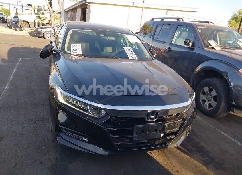 Photo 12 of 2018 Honda Accord EX (VIN 1HGCV1F48JA010108)