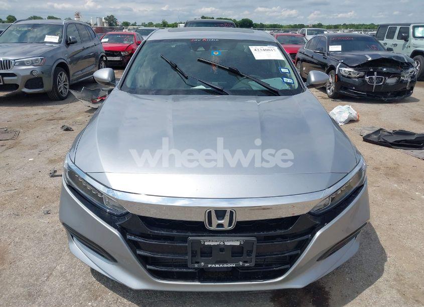Photo 13 of 2018 Honda Accord EX (VIN 1HGCV1F48JA013462)
