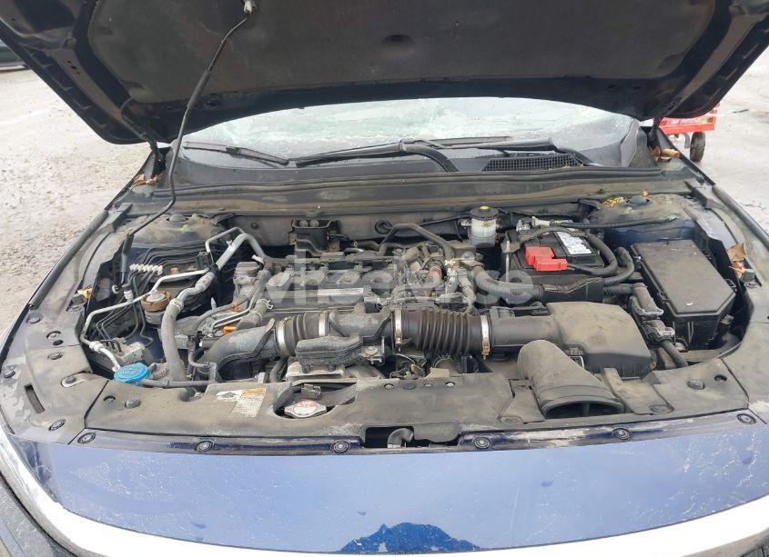 Photo 10 of 2018 Honda Accord EX (VIN 1HGCV1F48JA014269)