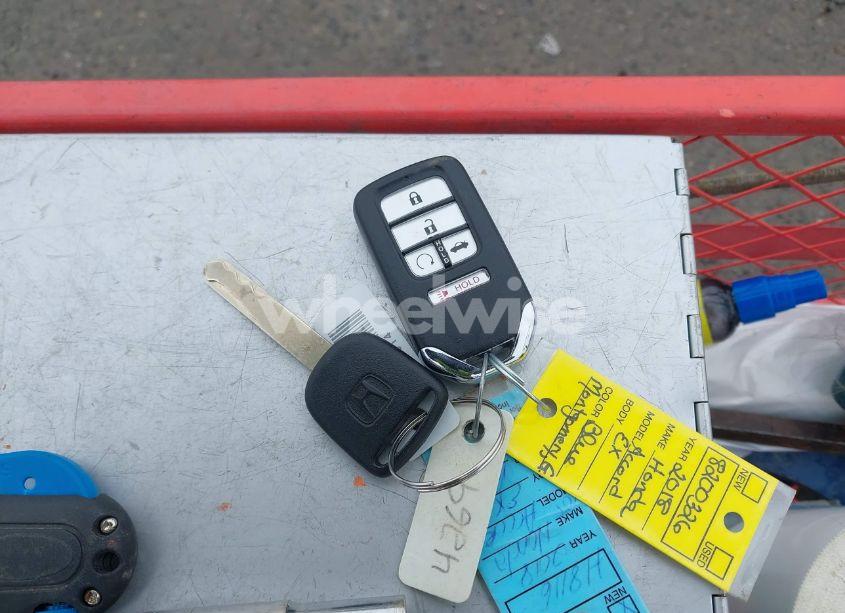 Photo 11 of 2018 Honda Accord EX (VIN 1HGCV1F48JA014269)