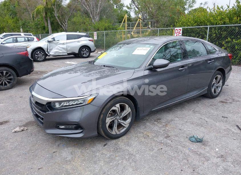 Photo 2 of 2018 Honda Accord EX (VIN 1HGCV1F48JA249397)