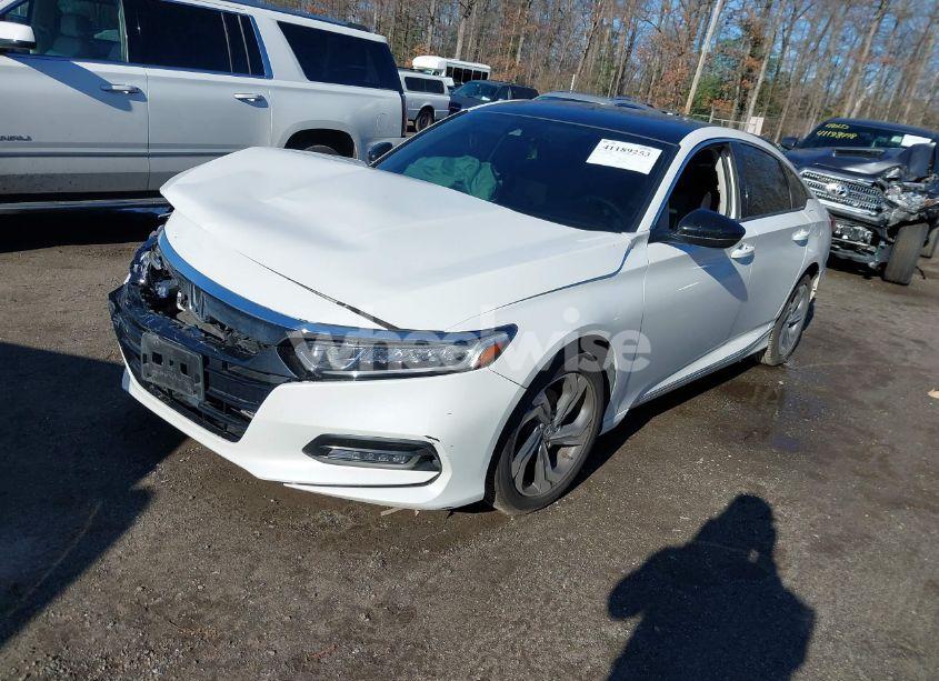 Photo 2 of 2019 Honda Accord EX (VIN 1HGCV1F48KA007436)
