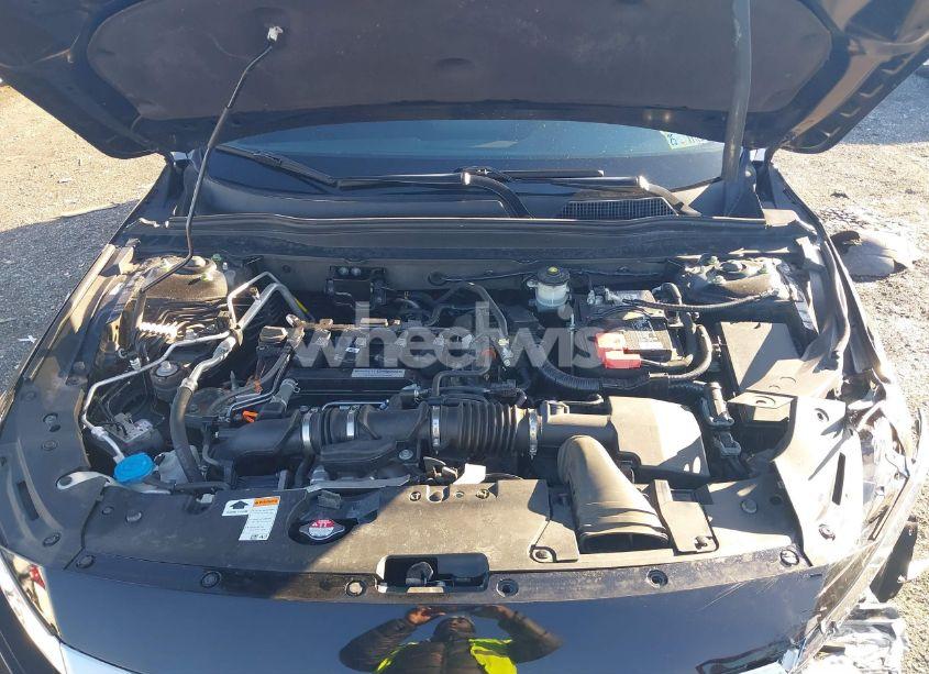 Photo 10 of 2019 Honda Accord EX (VIN 1HGCV1F48KA026665)