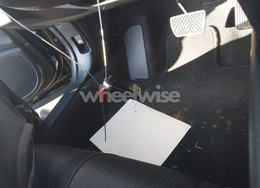 Photo 11 of 2019 Honda Accord EX (VIN 1HGCV1F48KA026665)