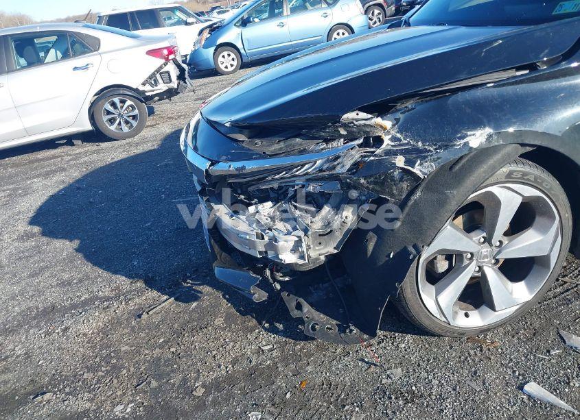 Photo 18 of 2019 Honda Accord EX (VIN 1HGCV1F48KA026665)