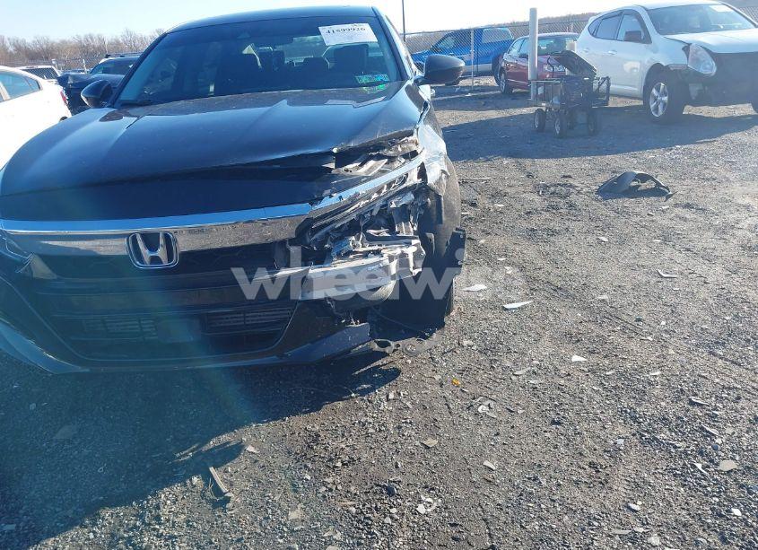 Photo 6 of 2019 Honda Accord EX (VIN 1HGCV1F48KA026665)