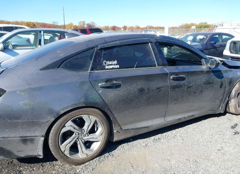 Photo 14 of 2019 Honda Accord EX (VIN 1HGCV1F48KA081827)