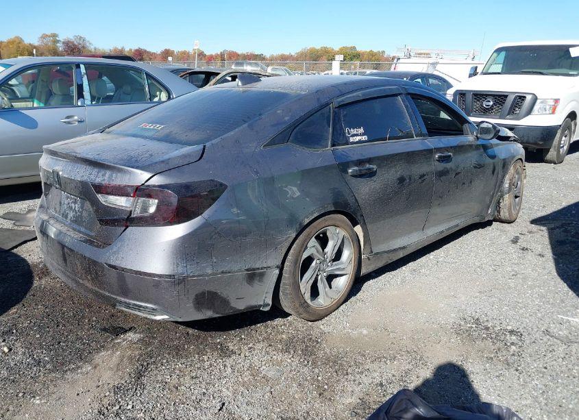 Photo 4 of 2019 Honda Accord EX (VIN 1HGCV1F48KA081827)