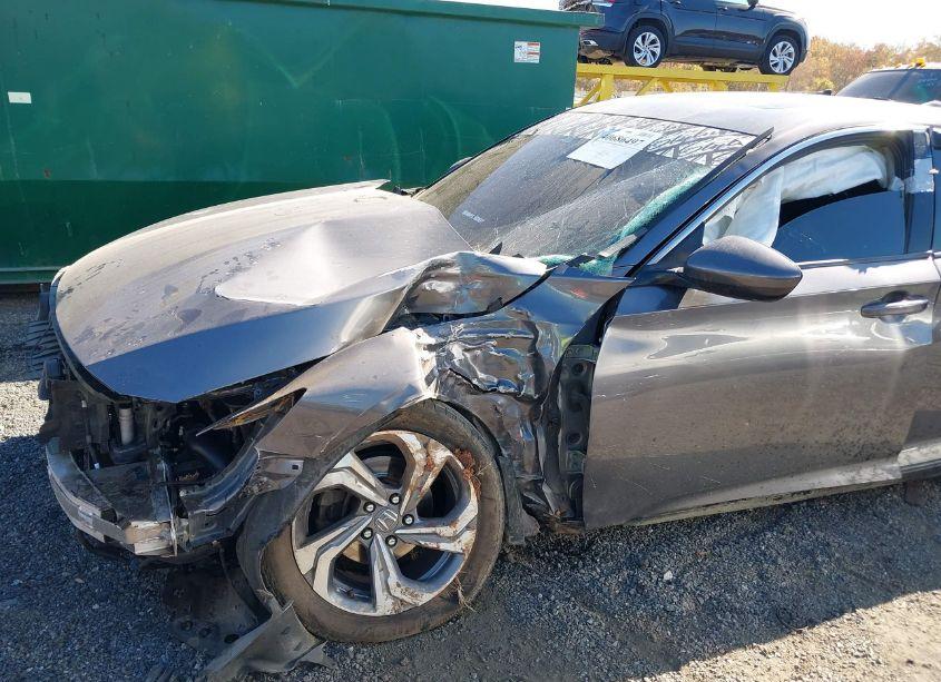 Photo 6 of 2019 Honda Accord EX (VIN 1HGCV1F48KA081827)